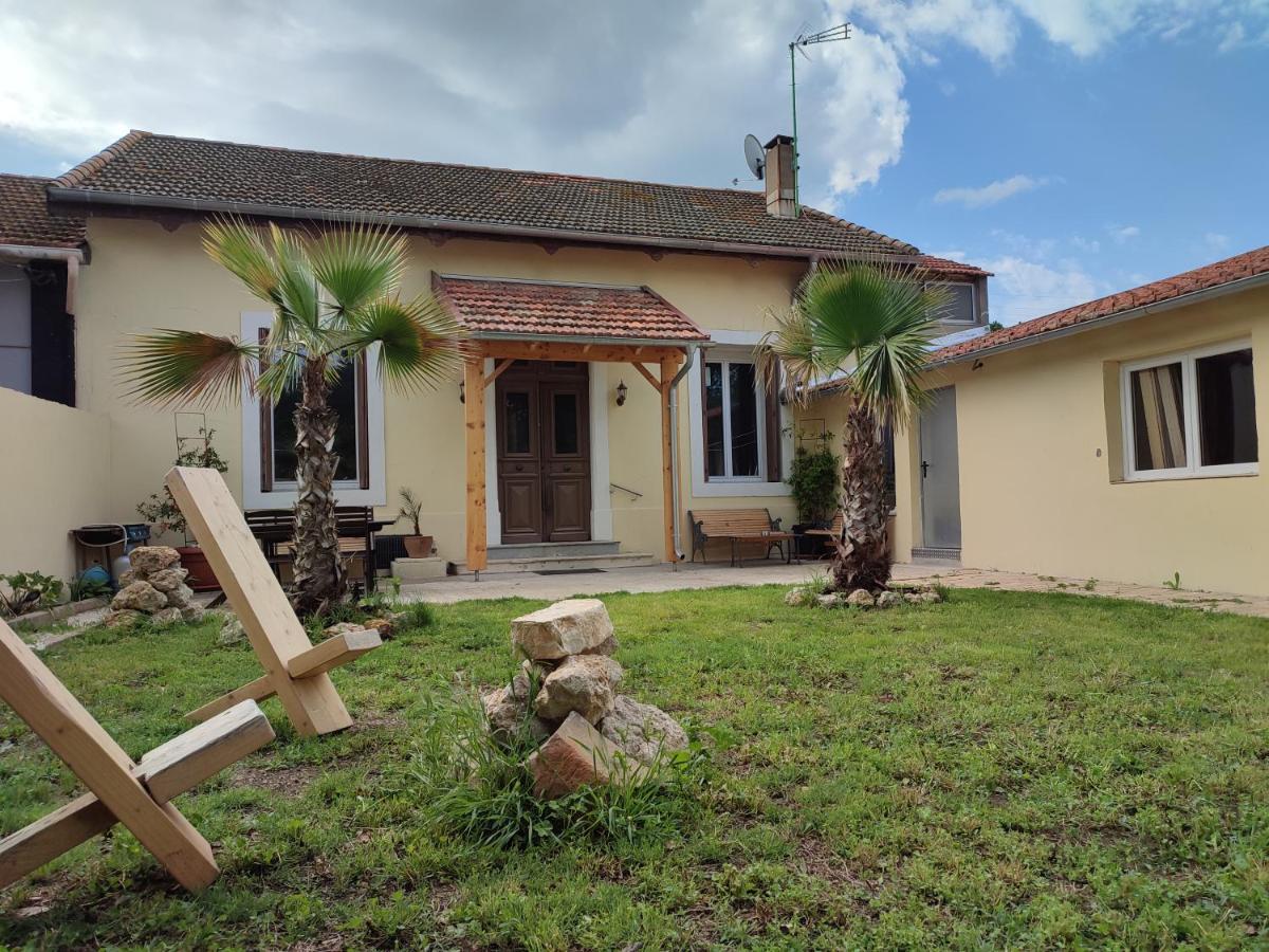 Jardin De Coubertin Διαμέρισμα Μπεζιέ Εξωτερικό φωτογραφία
